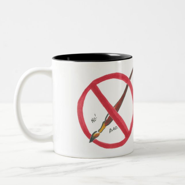 Esta taza no para sumergir cepillos (Izquierda)