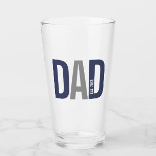 Establecimiento de un padre moderno con personalid