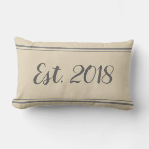 Establecimiento del almohada gris y beige 2018