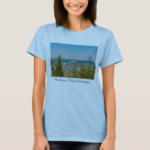 Estacionado en la camiseta de Mackinac