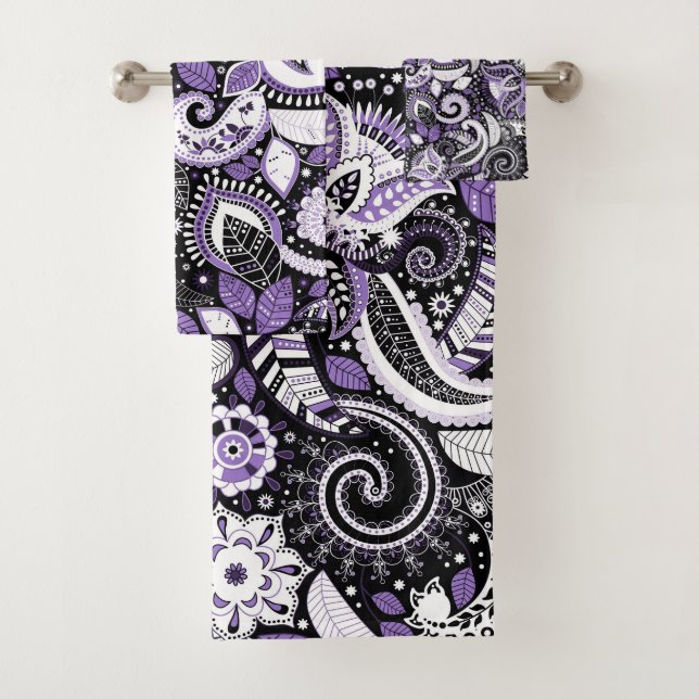 Estampado de estampado paisley blanco morado negro (In situ)