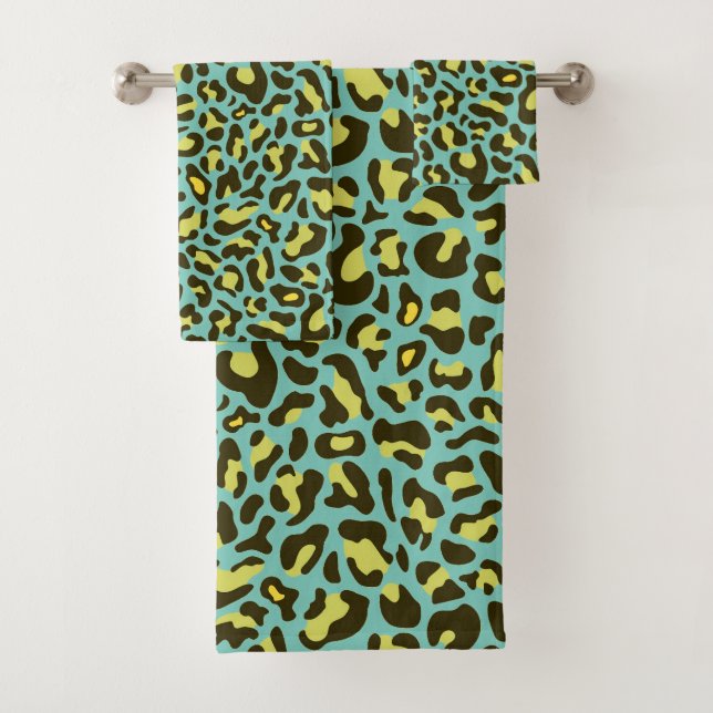 Estampado de leopardo azul turquesa y amarillo de  (In situ)