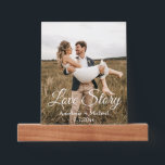 Estante Para Fotos caligrafía blanca de historia de amor, foto boda<br><div class="desc">elegante historia de amor caligrafía blanca,  foto boda</div>