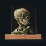 Estante Para Fotos Vincent van Gogh - Calavera con cigarrillo en llam<br><div class="desc">Cabeza de un Skeleton con un cigarrillo en llamas / Calavera con cigarrillo en llamas / Crane de squelette fumant une cigarrillo - Vincent van Gogh,  1885</div>
