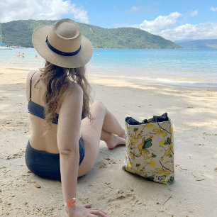 Estar aquí ahora con la bolsa de tocador amarillo