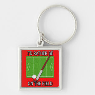 Estaría bastante en el llavero del campo (hockey)