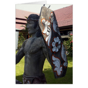 Estatua de Dayak Kalimantan