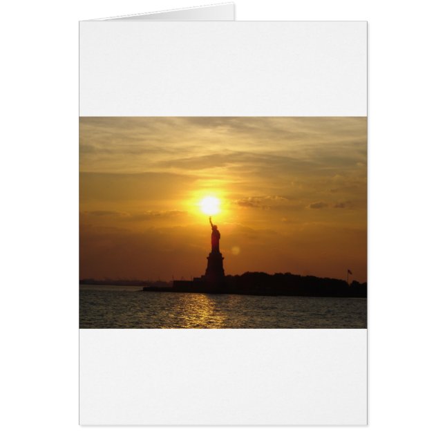 Estatua de la Libertad Atardecer (Frente)