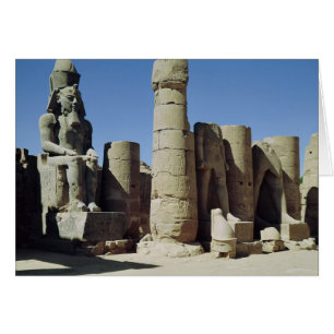 Estatua sentada de Ramsés II