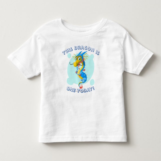 Este Dragón Cumple Un Año Hoy - Camiseta de Cumple (Anverso)