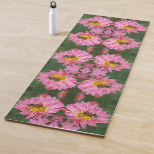Esterilla De Yoga Abeja De Bombeo En Flor De Daisy Rosa Resumen