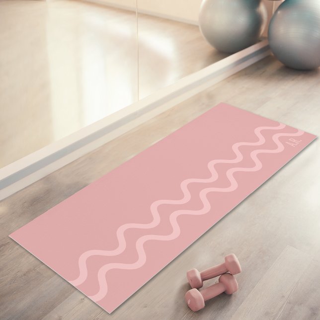 Esterilla De Yoga Blush Pink Modern Minimal Wavy Lines With Initials (Disclaimer: This image is a digital mockup.)