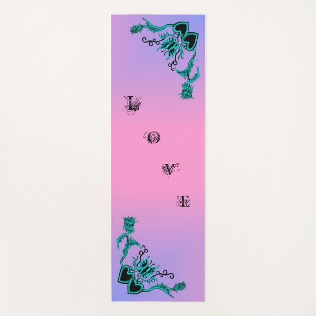 Esterilla De Yoga Corazón con flores y mariposa en arcoiris (Anverso)