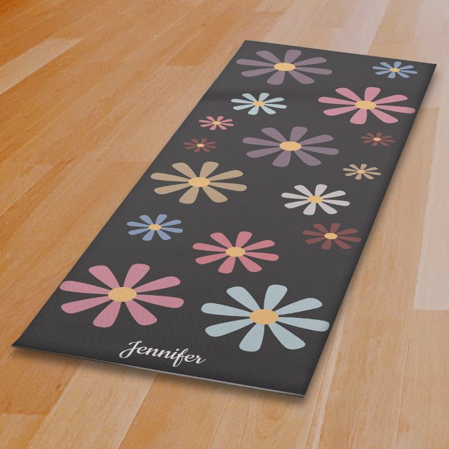 Esterilla De Yoga Flores Pastel Black (Pastel Flowers Black Yoga Mat)