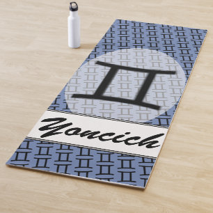 Esterilla De Yoga Gemini Zodiac Symbol Standard por Kenneth Yoncich