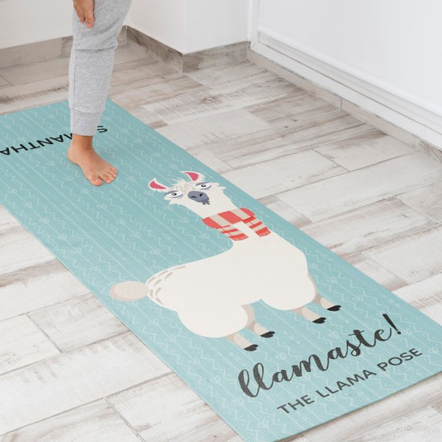 Esterilla De Yoga Ilustracion de Llamaste Green Llama (Start your yoga sessions with a smile and a playful twist! )