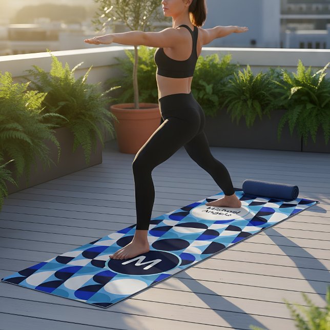 Esterilla De Yoga Modern Blue Geometric Bauhaus Monogram Custom Nam (Subido por el creador)