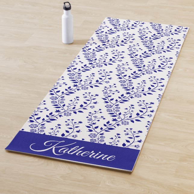 Esterilla De Yoga Modern Minimalist Navy Blue White Floral Script (In situ)