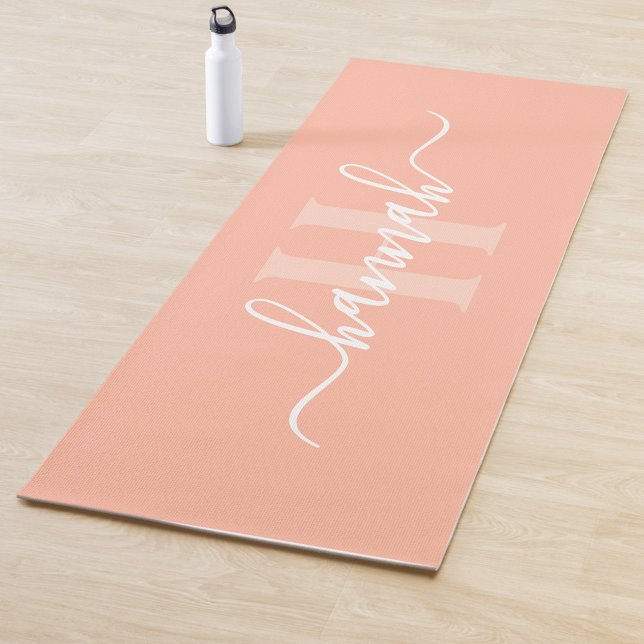 Esterilla De Yoga Monograma grande femenino con letra script (Subido por el creador)