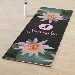 ESTERILLA DE YOGA MONOGRAMA PERSONALIZADO LOTUS DE COLOR ROSA PASTEL