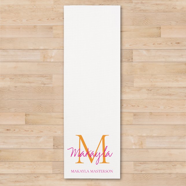 Esterilla De Yoga Nombre con monograma personalizado en rosa script (Subido por el creador)