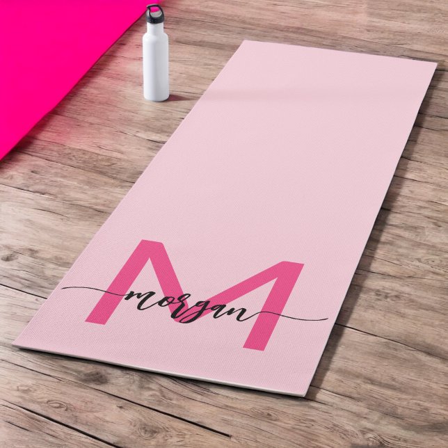 Esterilla De Yoga Nombre del Monograma de Giro de Guión Moderno Cali (Subido por el creador)