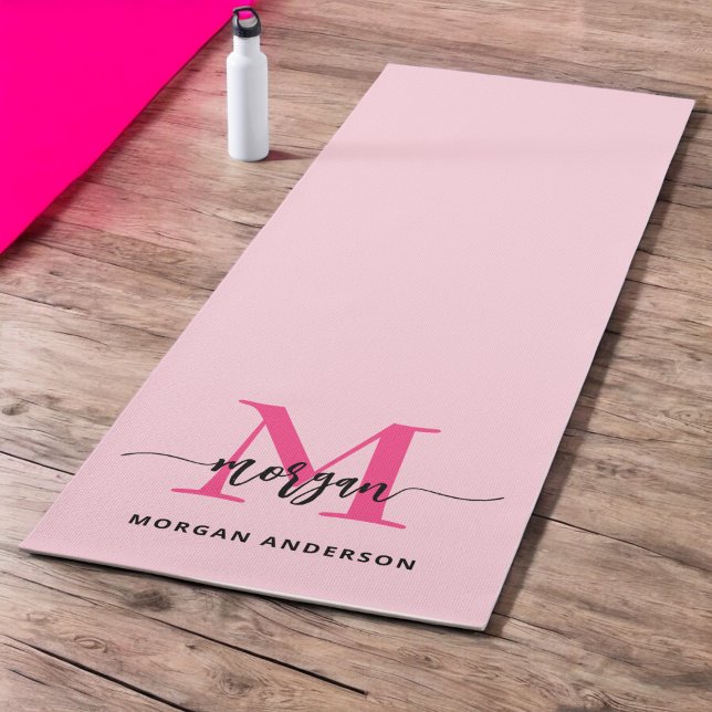 Esterilla De Yoga Nombre del Monograma de Giro de Guión Moderno Cali (Subido por el creador)
