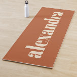 Esterilla De Yoga Nombre personalizado de la tipografía moderna | Ar<br><div class="desc">Nombre personalizado de la tipografía moderna | Rust Yoga Mat</div>