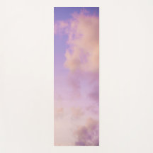 Nubes suaves de puesta de sol de lavanda