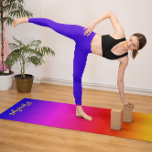 Esterilla De Yoga Ombre arcoiris brillante personalizado<br><div class="desc">Crea tu propia alfombra fresca de arcoiris brillante personalizada. Hay algunos pantalones de yoga a juego. Pruebe con un estilo de letra caligráfico de escritura a mano diferente. Colores oscuros...  azul brillante,  morado,  rosa caliente,  rojo,  naranja al amarillo dorado.</div>