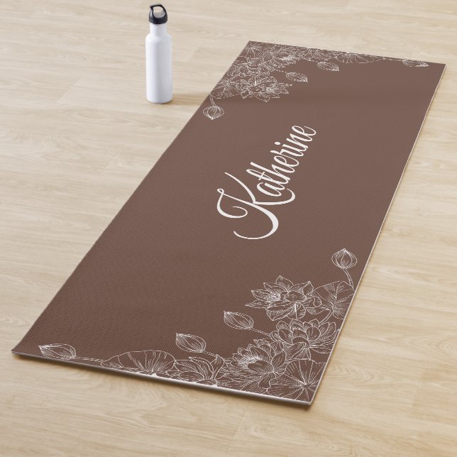 Esterilla De Yoga Simple Moderno Nombre de Floral Script Marrón Loto (In situ)