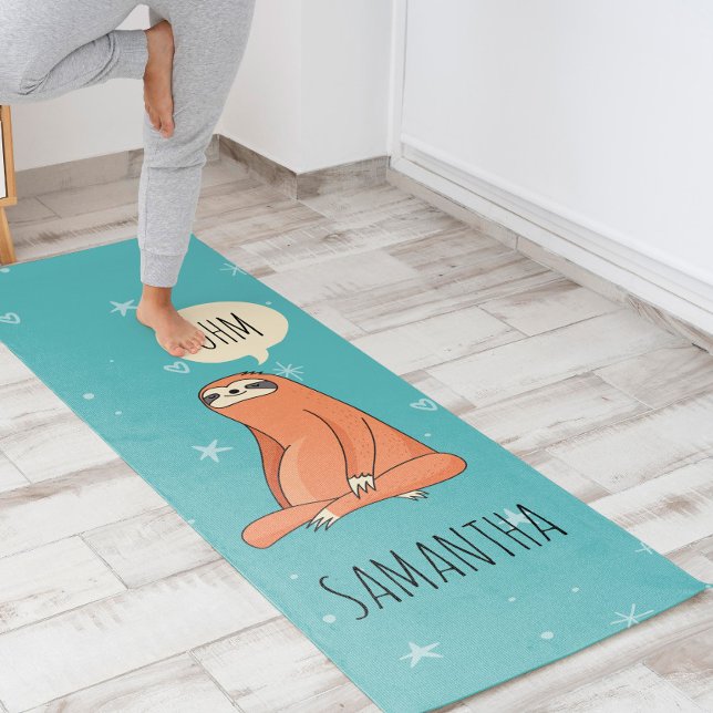 Esterilla De Yoga Yogi Sloth (This is the ultimate yoga mat because nothing can be more Zen than a chilled out Yogi Sloth! )