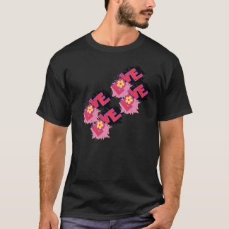 Estilo: Amar la camiseta oscura básica