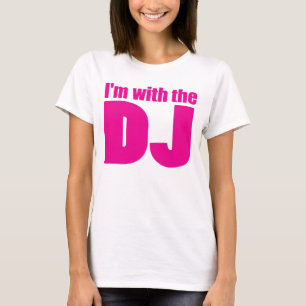Estoy con la camiseta de DJ