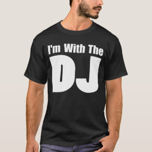 Estoy con la camiseta de DJ