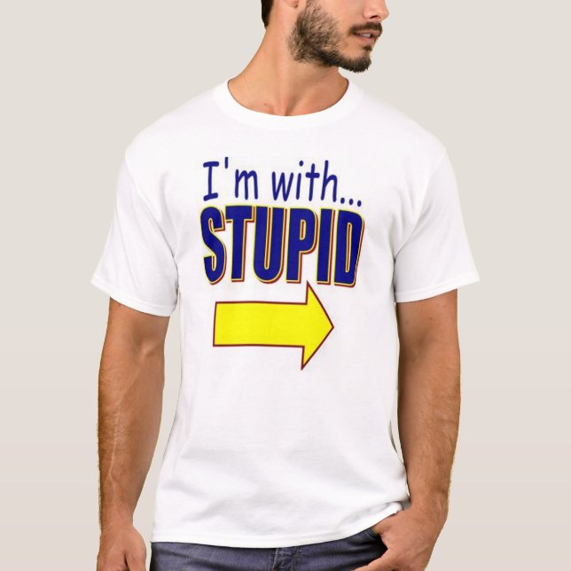 Estoy con la camiseta estúpida (Anverso)