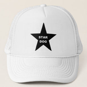 Estrella perro gorra en estrella negra