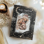 Estrellas Celestiales Magical Fotos de Navidad<br><div class="desc">Feliz tarjeta navideña con un exclusivo diseño celeste. Celebra a estos Navidades con una elegante tarjeta de temática celeste que incluye un diseño nocturno estrellado y la foto de tu familia. Los gráficos vibrantes y profundos crean una atmósfera mágica, capturando la alegría y la maravilla de la temporada navideña. Es...</div>