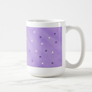Estrellas de la púrpura y del blanco en las tazas