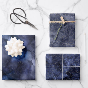 Estrellas de oro sobre papel de envolver cielo de 