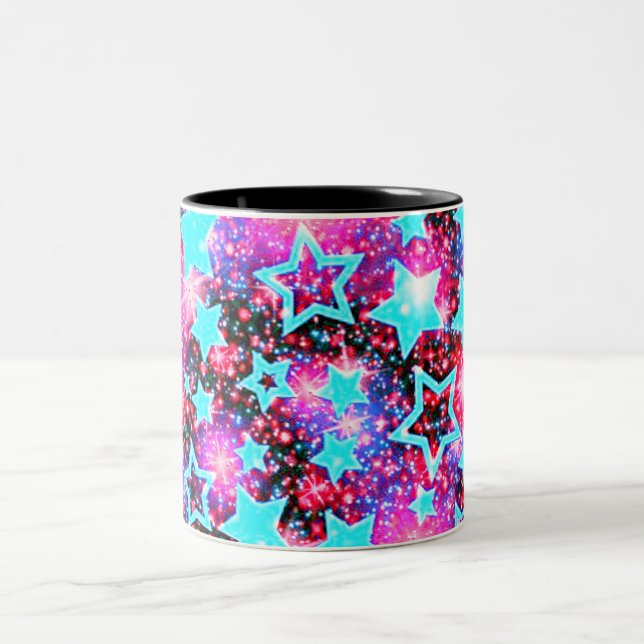 Estrellas dos tonificantes café y taza de té. (Centro)