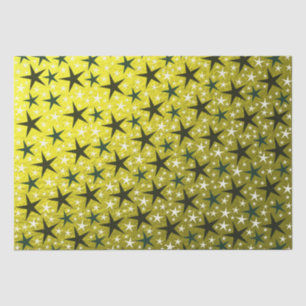 estrellas negras y blancas en papel dorado