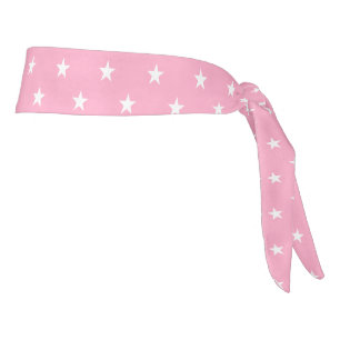 Estrellas rosadas atan la cabeza