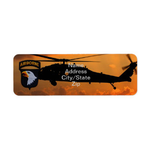 Etiqueta 101o Remiendo de griterío de las águilas de la