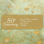 Etiqueta 50.º Aniversario del Boda Dirección de Regreso de<br><div class="desc">Etiqueta de la dirección de retorno del boda de oro en 50 años con tus detalles en un elegante texto blanco sobre un fondo de corazones dorados. Diseñado por Thisisnotme©</div>