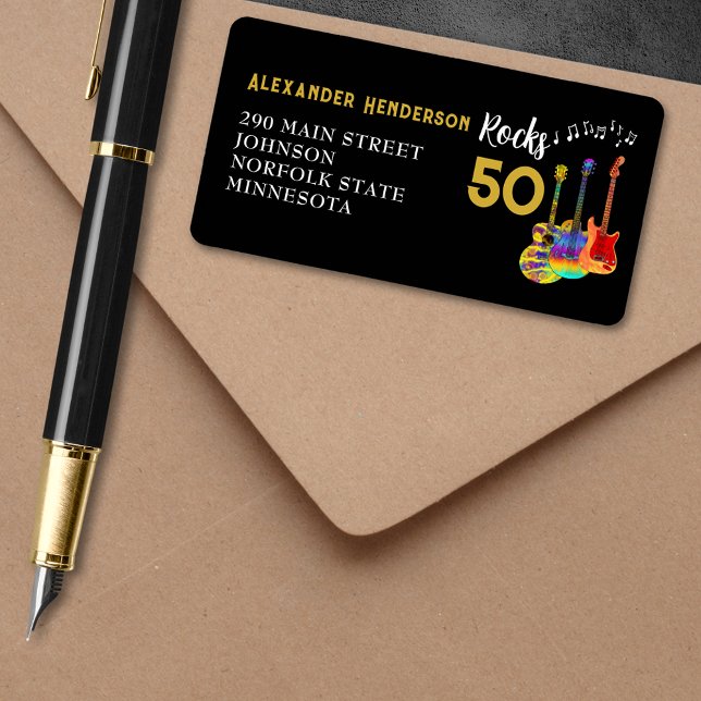 Etiqueta 50 Rocks Guitarra Cool Fiesta de Cumpleaños 50 (Rocks 50 cool funky guitar gold and black 50th birthday party return address label)