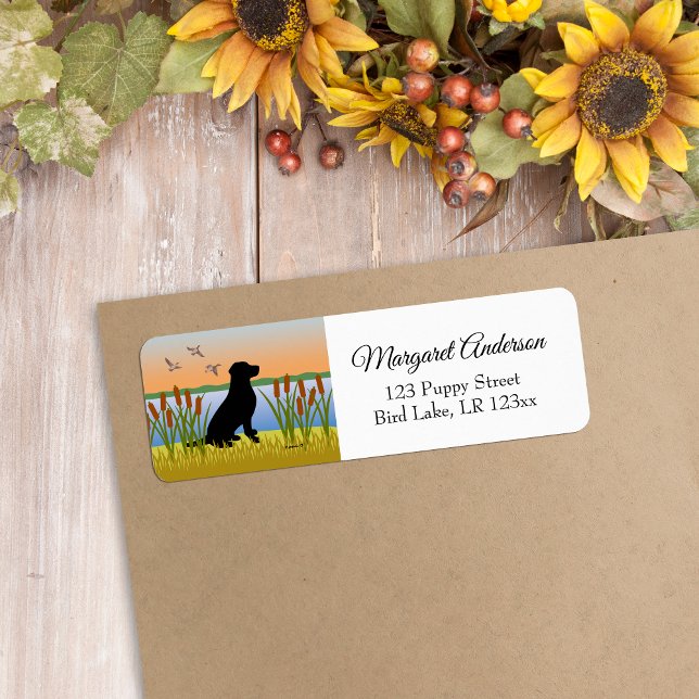 Etiqueta Atardecer de ave negra de Labrador (Black Labrador Silhouette Design Return Address Label for Labrador Owners.  Bird Dog design.)