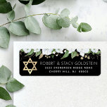 Etiqueta Bat Mitzvah Moda Black Gold Floral Return Address<br><div class="desc">Estar orgulloso, regocijarse y celebrar este hito de su Bat Mitzvah favorito cada vez que use esta sofisticada y personalizada etiqueta de dirección de retorno! Una moda, impresionante, blanca y dorada purpurina acuarela floral con una tipografía de escritura de Relieve metalizado de oro falsa y Star of David, así como...</div>