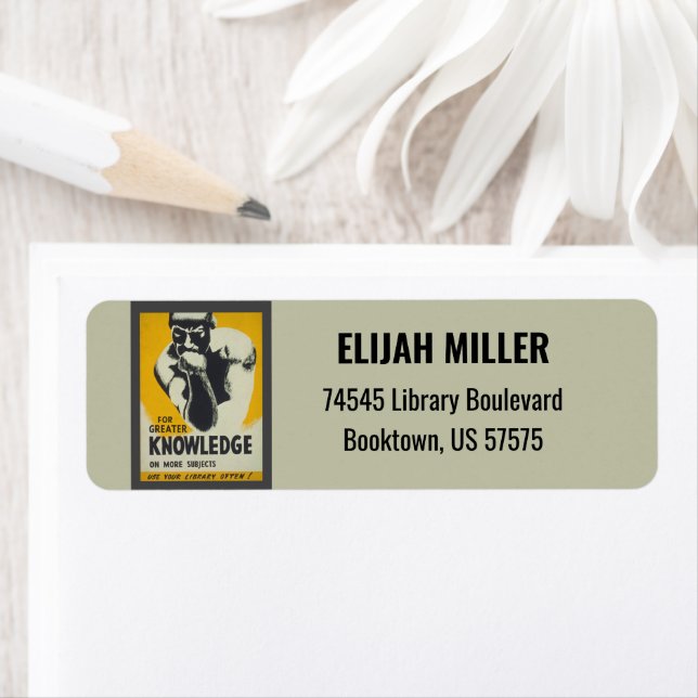 Etiqueta Bibliotecario de la estatua de la estatua del Post (In situ)