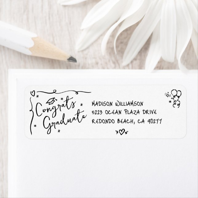 Etiqueta Black Hand Drawn Doodle Graduation White Address (In situ)